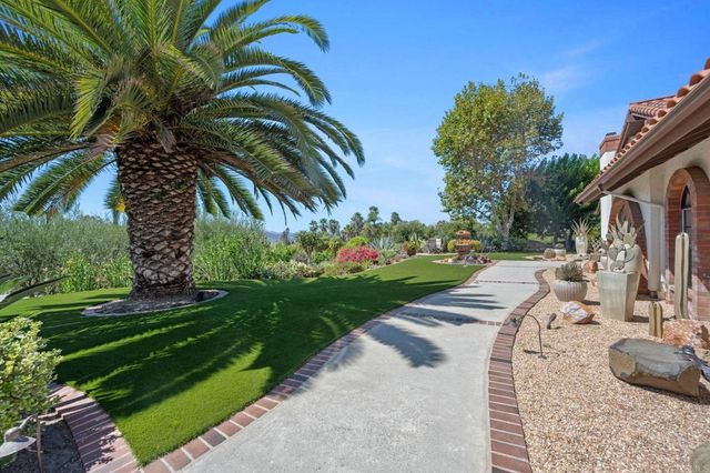 18725 AVENIDA CORDILLERA, San Diego, CA 92127