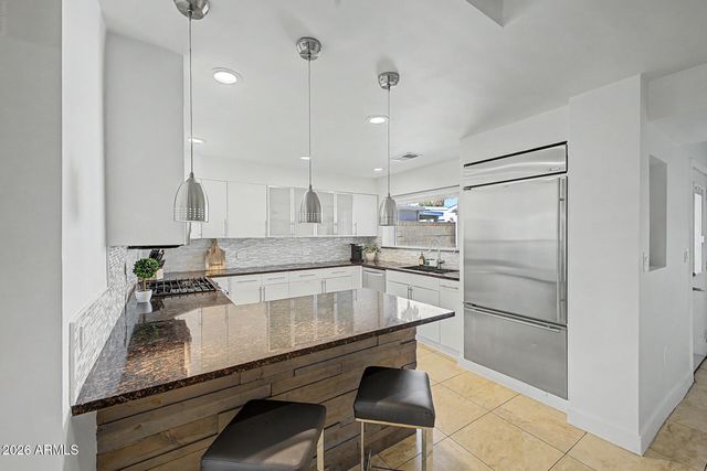 4411 N 18TH Street, Phoenix, AZ 85016