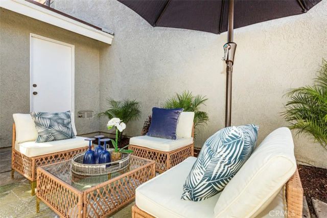 24 Riverstone, Irvine, CA 92606