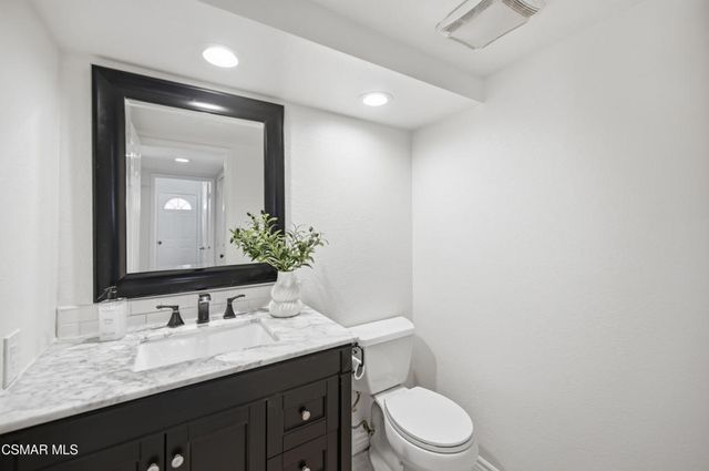 2007 Simsbury Court, Thousand Oaks, CA 91360