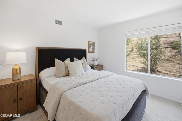 2007 Simsbury Court, Thousand Oaks, CA 91360