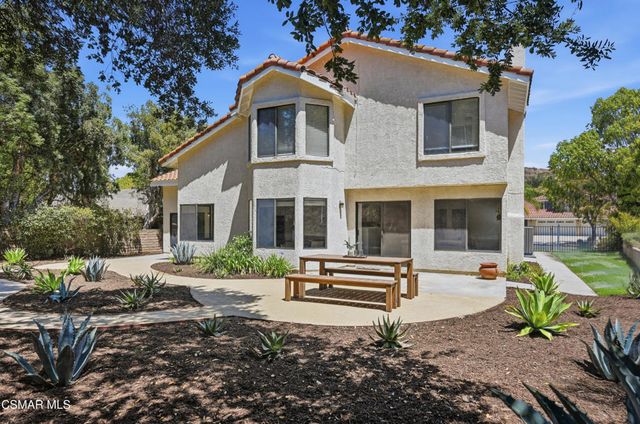2007 Simsbury Court, Thousand Oaks, CA 91360