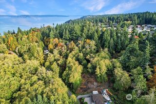 7217 Meadowdale Beach Road, Edmonds, WA 98026