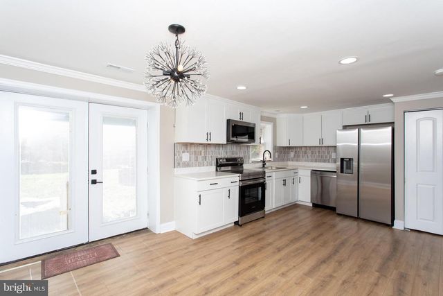 906 WASHINGTON AVE, La Plata, MD 20646