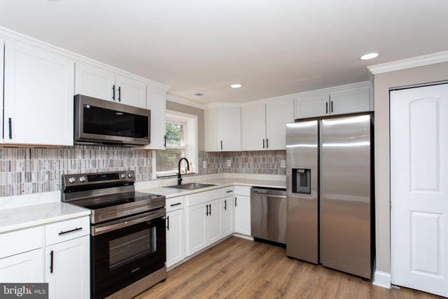 906 WASHINGTON AVE, La Plata, MD 20646