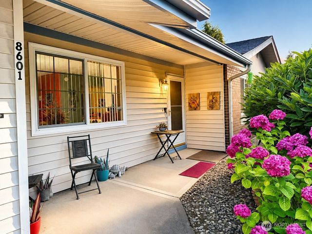 8601 NE 57th Street, Vancouver, WA 98662