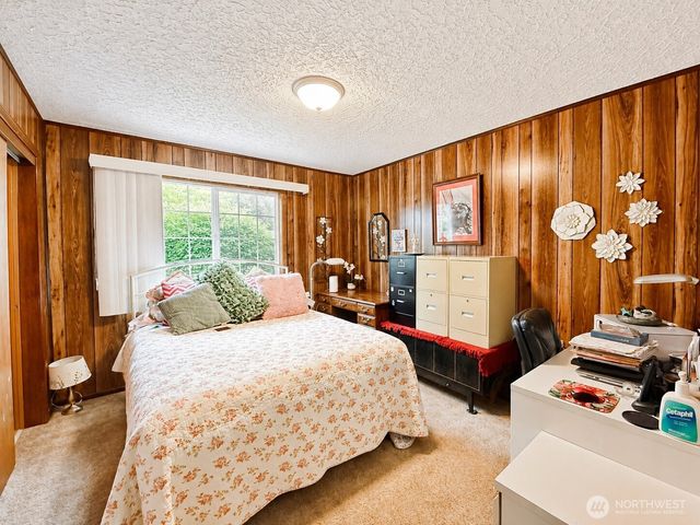 8601 NE 57th Street, Vancouver, WA 98662