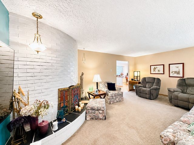 8601 NE 57th Street, Vancouver, WA 98662