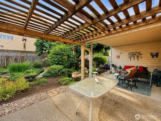 8601 NE 57th Street, Vancouver, WA 98662