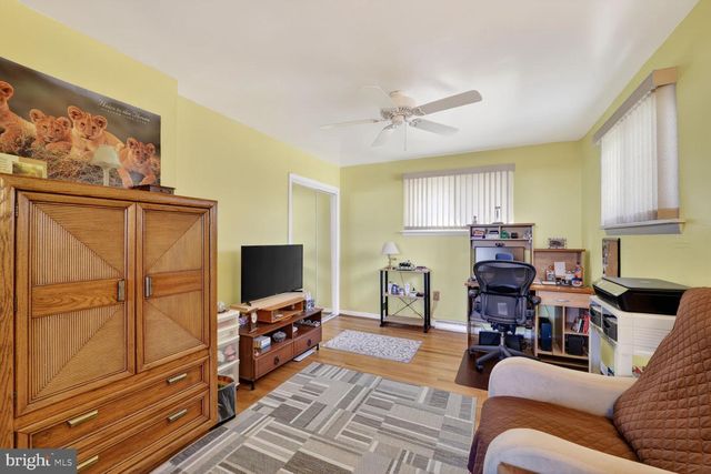 1406 ALBERTA DR, District Heights, MD 20747