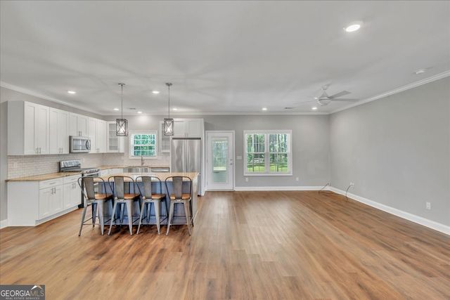 605 Live Oak Way, Dublin, GA 31021