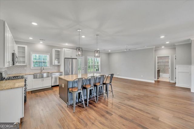 605 Live Oak Way, Dublin, GA 31021