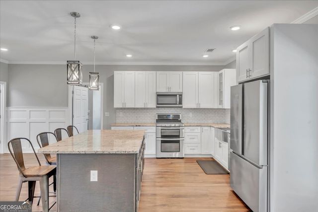 605 Live Oak Way, Dublin, GA 31021