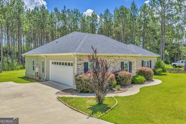 605 Live Oak Way, Dublin, GA 31021