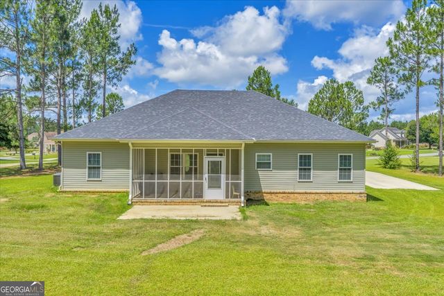 605 Live Oak Way, Dublin, GA 31021