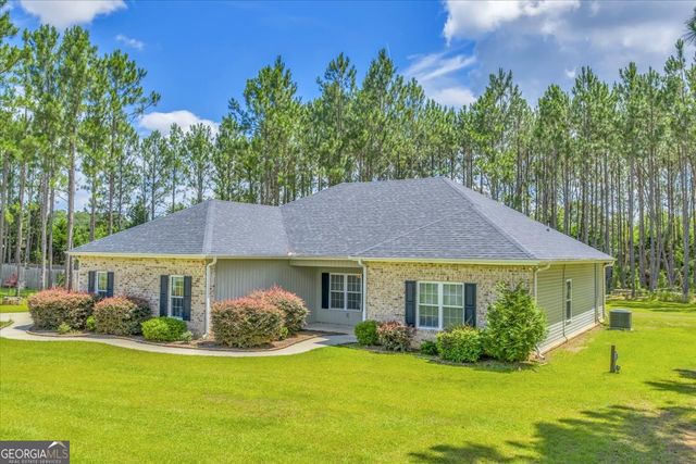 605 Live Oak Way, Dublin, GA 31021