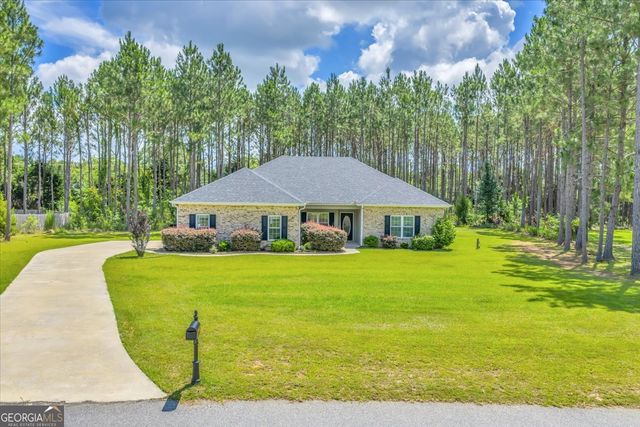 605 Live Oak Way, Dublin, GA 31021