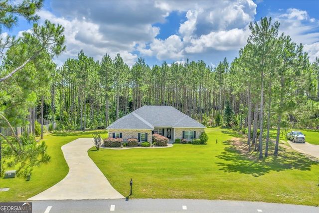 605 Live Oak Way, Dublin, GA 31021