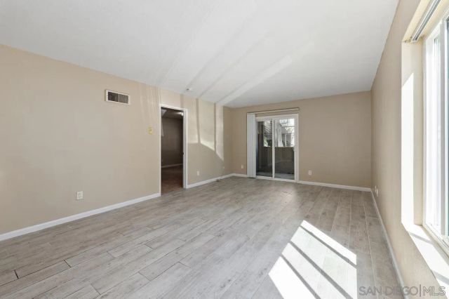 7425 Charmant Dr 2601, San Diego, CA 92122