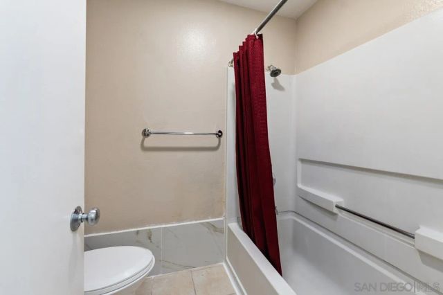 7425 Charmant Dr 2601, San Diego, CA 92122