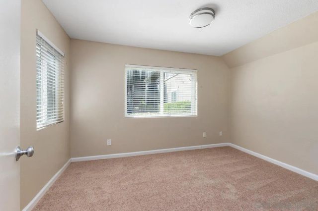 7425 Charmant Dr 2601, San Diego, CA 92122