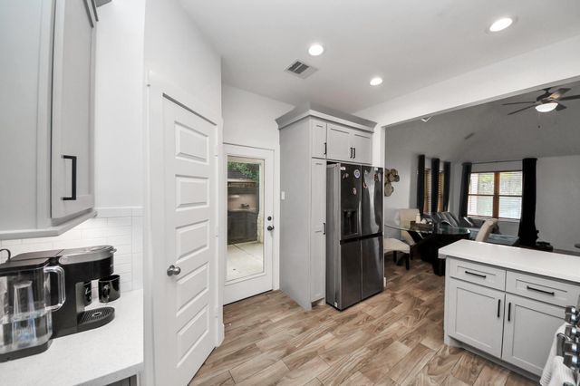 8349 Lenore Street, Houston, TX 77017