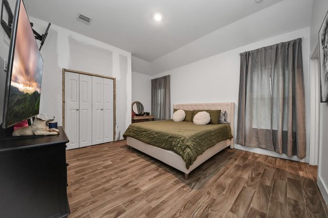 8349 Lenore Street, Houston, TX 77017