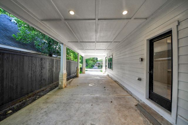 8349 Lenore Street, Houston, TX 77017