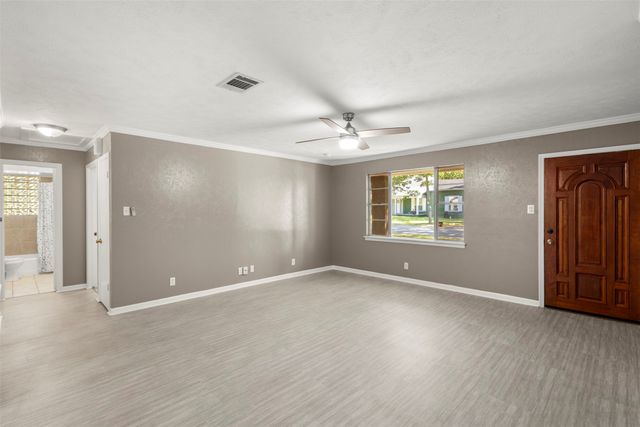 412 E Ross Street, Waxahachie, TX 75165