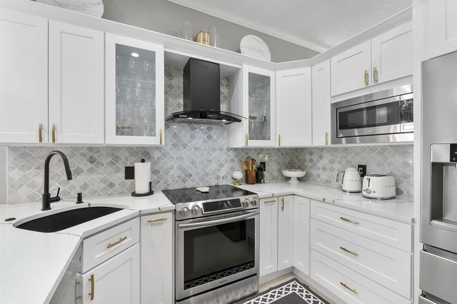 5029 Heron Place, Coconut Creek, FL 33073