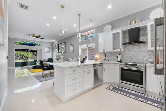 5029 Heron Place, Coconut Creek, FL 33073