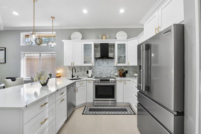 5029 Heron Place, Coconut Creek, FL 33073