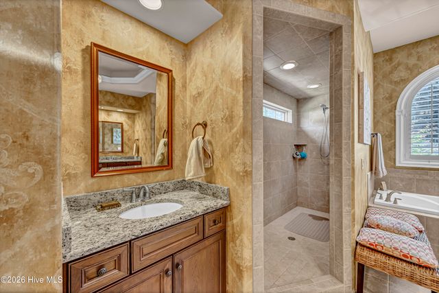 5906 White Heron Road, Wilmington, NC 28412