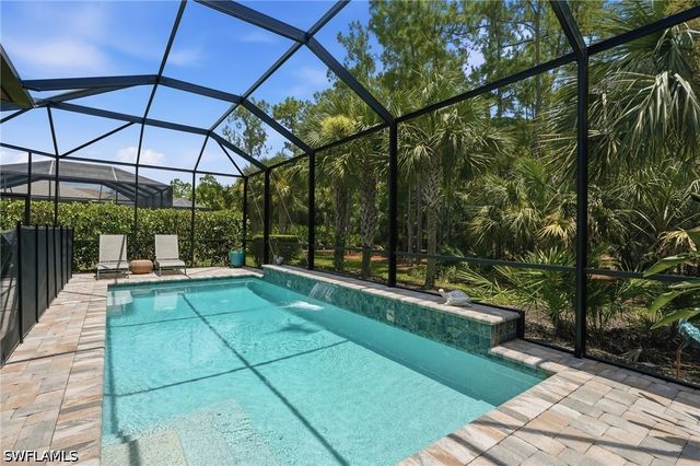 9432 Purple Martin CT, Naples, FL 34120