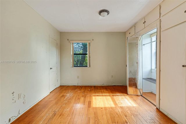 389 Lafayette Dr, Miami Springs, FL 33166