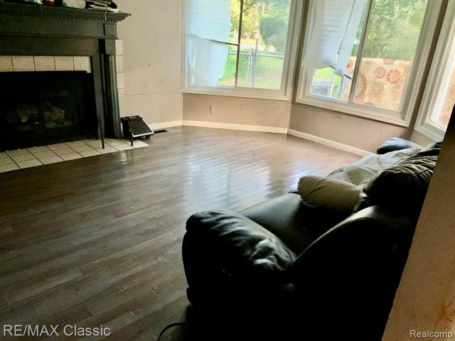 380 E South Boulevard, Troy, MI 48085