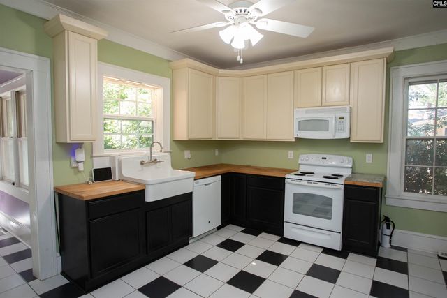 1803 Broad Street, Camden, SC 29020