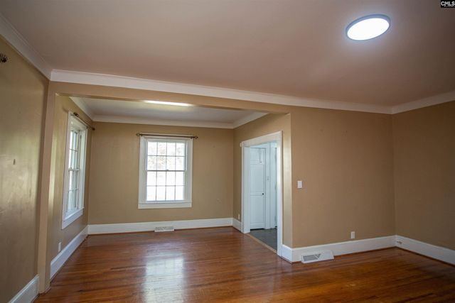 1803 Broad Street, Camden, SC 29020