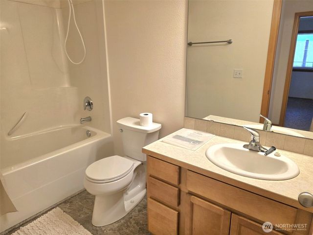 22213 N Clear Lake Boulevard SE, Yelm, WA 98597