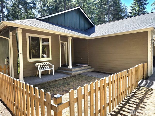 22213 N Clear Lake Boulevard SE, Yelm, WA 98597