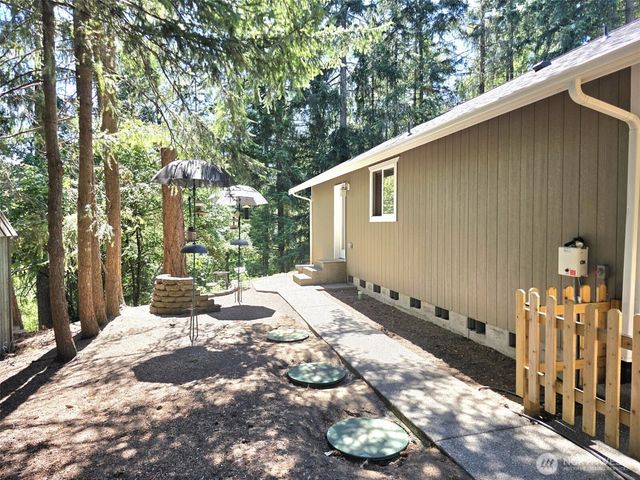 22213 N Clear Lake Boulevard SE, Yelm, WA 98597