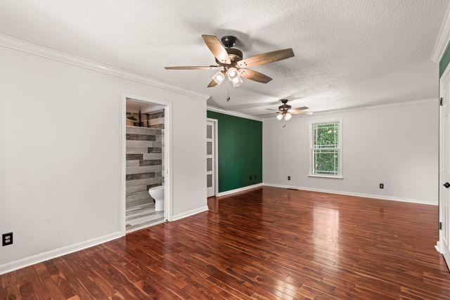 3550 John Taylor Rd, Woodlawn, TN 37191