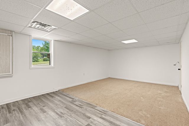 3550 John Taylor Rd, Woodlawn, TN 37191