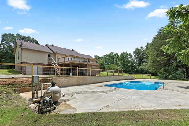 3550 John Taylor Rd, Woodlawn, TN 37191