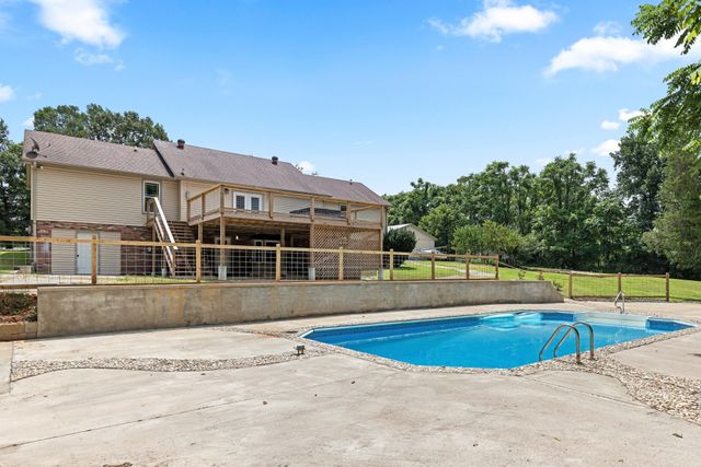 3550 John Taylor Rd, Woodlawn, TN 37191