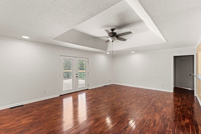3550 John Taylor Rd, Woodlawn, TN 37191