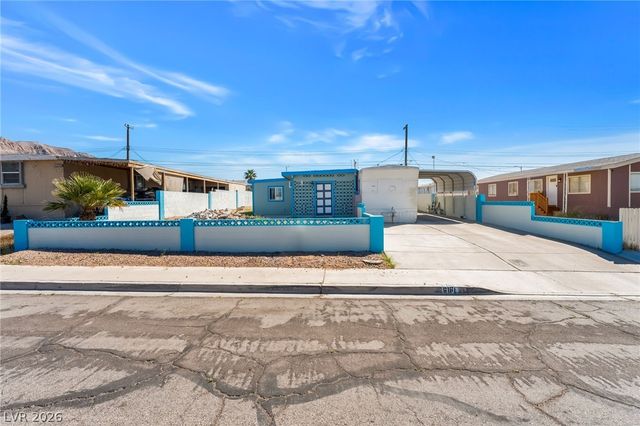 6161 Great Smoky Avenue, Las Vegas, NV 89156