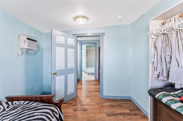 6161 Great Smoky Avenue, Las Vegas, NV 89156