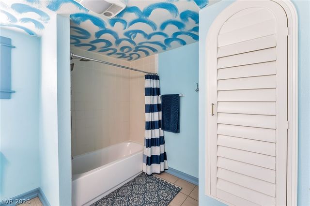 6161 Great Smoky Avenue, Las Vegas, NV 89156