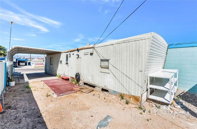 6161 Great Smoky Avenue, Las Vegas, NV 89156